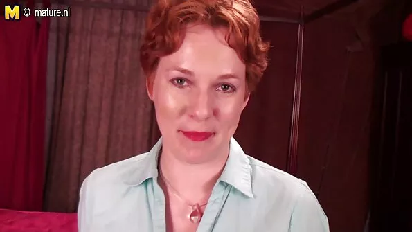 Мілфу в маслі масажист sestra porno розкотив на перепіхон.