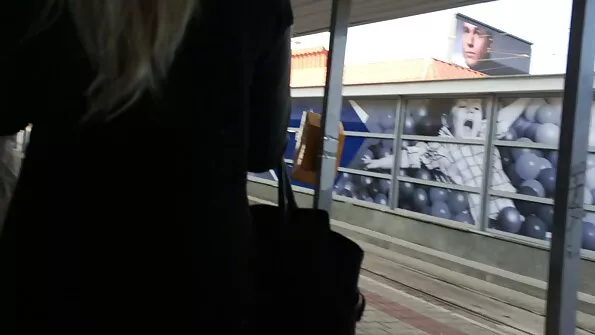 Сам приготував сніданок секс між братом і сестрою - сам трахнув негритоску.